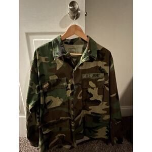 United States Army Military Camo Jacket Medium